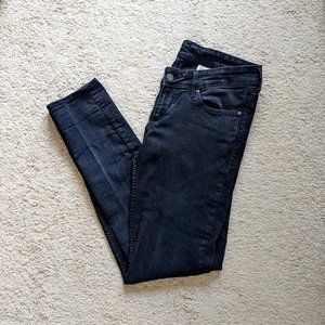 H&M black super skinny denim jeans, size 30/32 (size US 6/8)